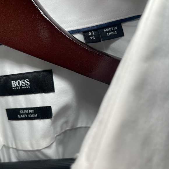 Hugo Boss Shirt Slim Fit - White/Black Buttons with Zara T-Shirt - Picture 4 of 6